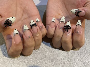 ガーデン ヘア&エステ&ネイル Garden/ドット フレンチ !