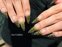 スターネイルプラス 福岡天神西通り店(Star Nail plus)/蛇柄マグネットネイル