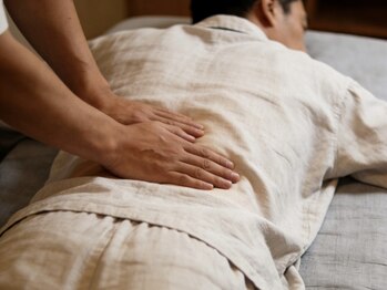 平和マッサージ天満市場店の写真/夜遅くの駆け込み大歓迎！「今すぐ楽になりたい」その疲れ、熟練の深揉み技術で芯からスッキリさせます◎