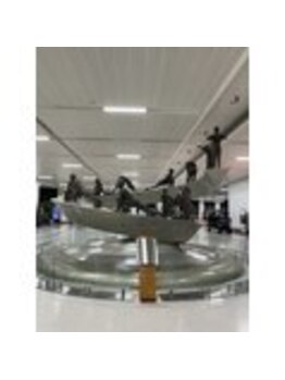 ルゥチ(ruc)/デリー空港にて