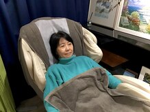 水素サロン健康の森 千歳烏山店/マッサージチェアでマッサージ！