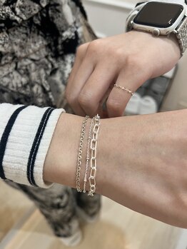 エムクチュール/permanentjewelry重ね付け&ring