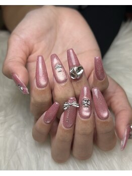 レイビューティー 一宮店(RAY+ Beauty)の写真/スカルプならお任せください♪長い爪が好きな方、爪が折れちゃった方、爪の形にコンプレックスのある方も◎