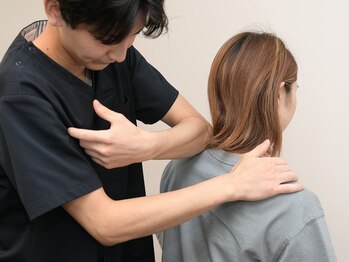 整体院 結灯(ユイトウ)の写真/【覚王山駅徒歩1分】つらい首・肩こり…そのまま我慢していませんか?原因から整える根本整体◎