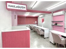 ネイルズガッシュトウキョウ 横浜西口店(NAILsGUSH TOKYO)の雰囲気(ピンクとグレーを基調とし可愛さ上品さを兼ね備えた店内【横浜】)