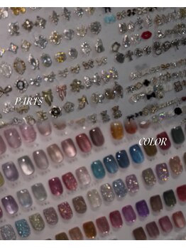 サロンドボーテネイル(salon de beaute NAIL)の写真/豊富なカラーとマグネットやフラッシュで指先を彩る!選べるパーツであなただけの指先に♪