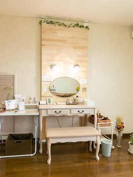 サロン デ エタンセル(Salon de etincelle)/