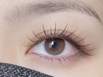 アミーラ(Amira)の写真/【ネイル＆まつエクの同時施術OK♪】トレンドを押えた最旬デザインへの対応カ×高技術で仕上がりの満足度◎