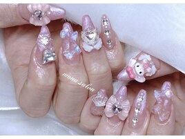 ゴテゴテキャラクターネイル