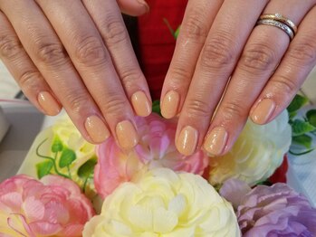 お気軽ビューティエーヴィヒ(Ewig)/大人シンプルネイル☆