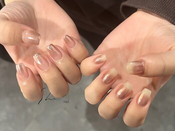 シー(SHE)/ミラーネイル