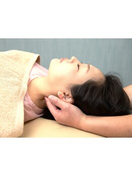 首・肩のつらさを改善したい