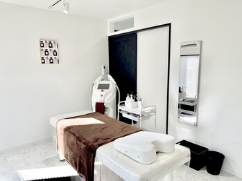 クリア(CLEAR)/施術ルーム