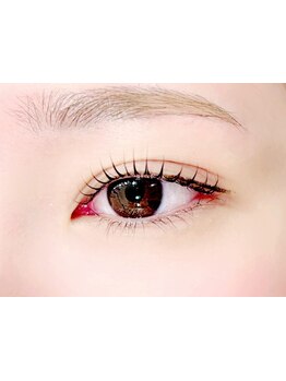 ナチュラル上品な目元にしたい