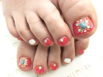 キュアエヌ(cure.n)/エスニックフットネイル