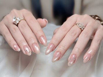 輝くビジューと上品パールピンク