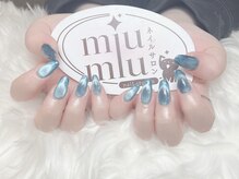 ミュウミュウ(miumiu)/春ネイル