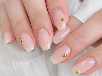 ベリッシモ(BELLISSIMO)の写真/【定額シンプルオフ込み¥6600 】褒められネイルはお任せ♪上品・シンプルなデザインで飽きのないデザイン◎