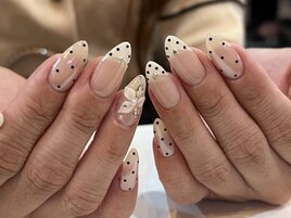 ドットフレンチネイル