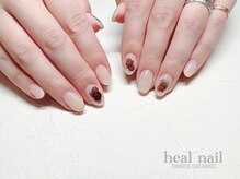 ヒールネイル(heal nail)/くすみwhite×inkアート×ミラー