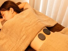 クアオルト(Kurort)/ホットストーンで腰からポカポカ