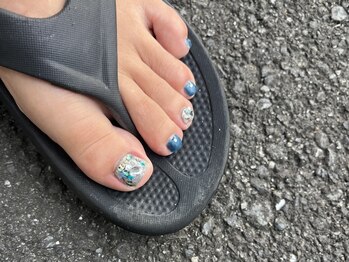 サクノネイル(SAKUNONAIL)/ブルーシェルフットネイル