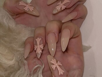 ミュウミュウ(miumiu)/春ネイル