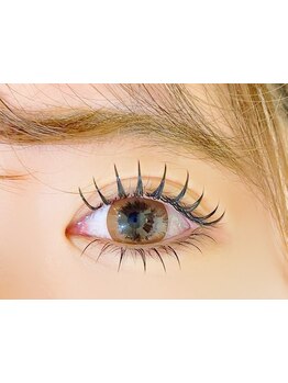 ボリュームのある目元にしたい