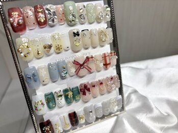 ピョルネイル 浦和(Byul Nail)の写真/【12:00~22:00】お仕事帰りの当日予約OK◎豊富なカラー・パーツでどんなデザインも理想通りの仕上がりに♪