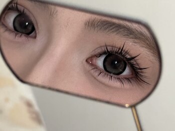 ネバサロン 蒲田(Neva Salon)の写真/根元から自然にUP!上品&抜け感まつげ★似合わせパーマも対応♪どのメニューが合うか迷っている方も大歓迎