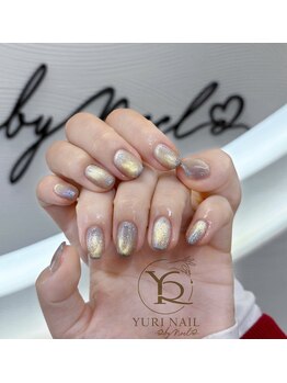 ユリナリタ(YuRi Narita)/