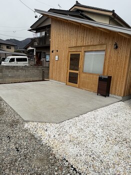 アルテア(Altea)/敷地内駐車場