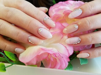 お気軽ビューティエーヴィヒ(Ewig)/大人シンプルネイル☆