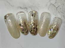 ラリュールネイル(L'Allure nail)/ゴールド×シェルネイル￥8200