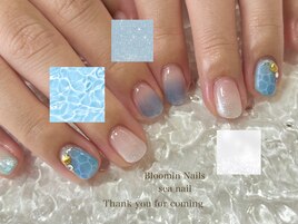 テーマは「淡い色の夏ネイル」
