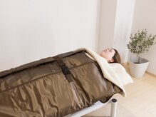 アイオン(Aion)/遠赤外線マットで大量発汗！