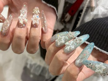 メロー(mellow)の写真/【繊細なアートからニュアンスまで】短い爪や形のお悩みも解消◆唯一無二の長さ出しを実現！