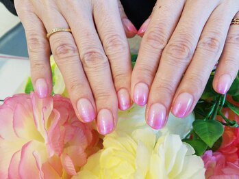 お気軽ビューティエーヴィヒ(Ewig)/大人シンプルネイル☆