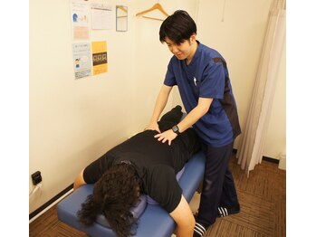 大井町鍼灸整骨院/施術風景２