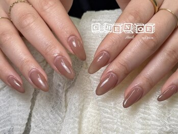 シェノエ ネイルズ(Chenoe Nails)/ピンクブラウンワンカラーネイル