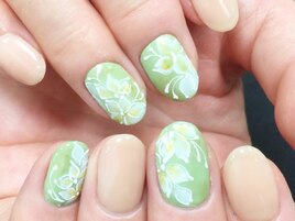 グリーンフラワー