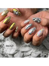 モスト(MOST)/ネイルパーツも豊富です