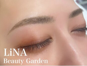 リーナ(LiNA Beauty Garden)の写真/ボサボサ眉毛からはもう卒業☆《似合わせ眉毛スタイリング(糸脱毛1回)》プロの力で可愛いトレンド眉へ♪