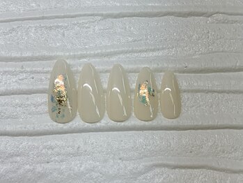 リベラ 一宮店(Libera)/金箔ネイル【シンプル】