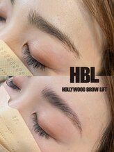 ネイルサロン R/美眉ハリウッドブロウリフト43