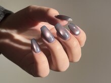 スエン(Suen)/ブルーグレー × チーク