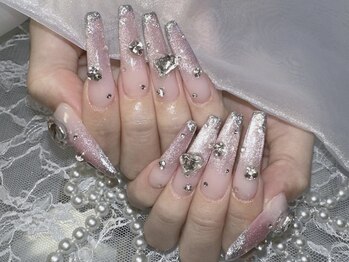 ミュウミュウ(miumiu)/冬×大人可愛いネイル