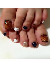 ウィウィ(U'IU'I)/べっこうフット