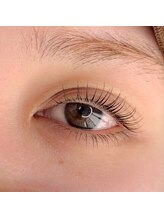 イーヨー 姪浜店(Eyore)/瞳を大きく印象的に