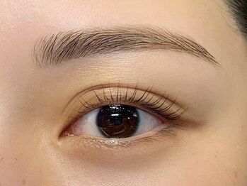 モアエッジ 三軒茶屋店(more edge)の写真/【アイブロウwaxスタイリング¥4990/ハリウッドブロウリフト¥5990】洗練された上品眉で印象UP♪メンズもOK♪